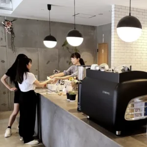 Who is a typical cafe worker?